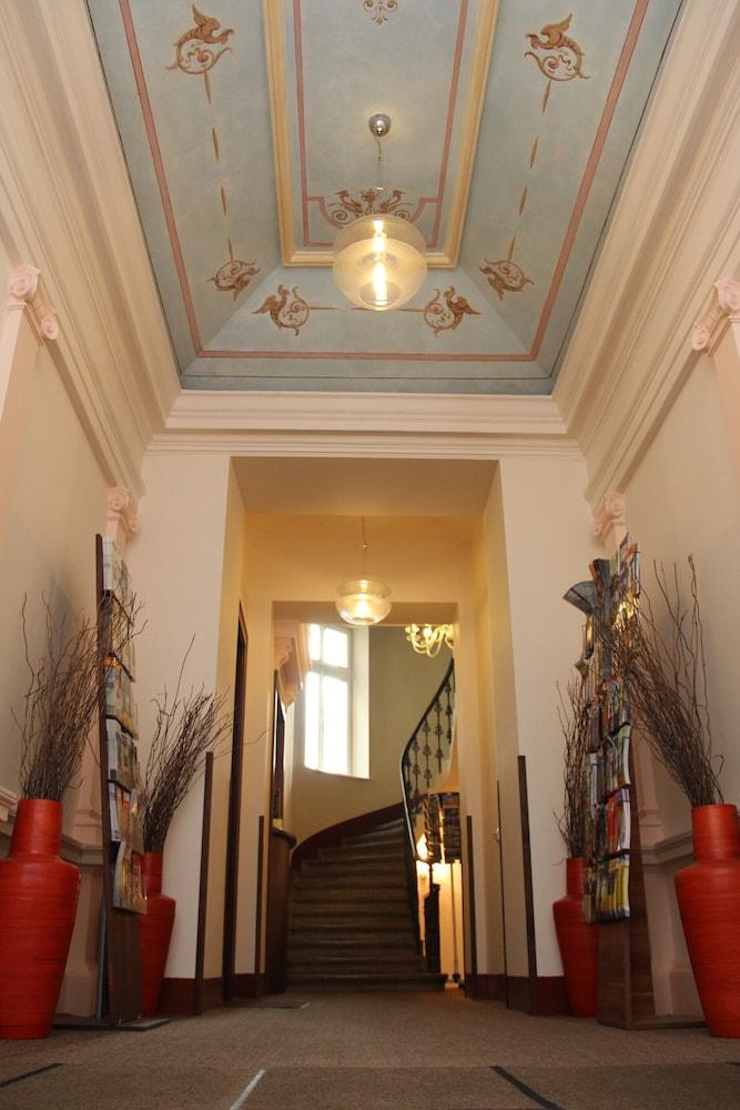 Hotel Unique Praha Bagian luar foto